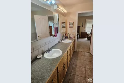 1129 N 3000 W, Roosevelt, UT 84066 - Photo 10