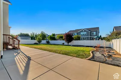 3859 W Young Lucerne Cir S, Riverton, UT 84065 - Photo 4