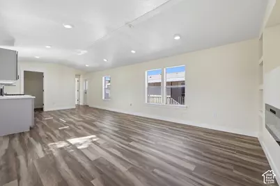 8400 S 4000 W #1B, West Jordan, UT 84088 - Photo 4