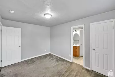 4945 S 4900 W, Kearns, UT 84118 - Photo 6