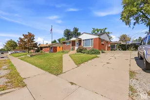 160 W 350 N, Clearfield, UT 84015 - Photo 4