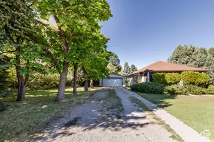 3959 S Main St, Nibley, UT 84321 - Photo 30