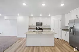 3108 N Bnd Ln, Layton, UT 84040 - Photo 10