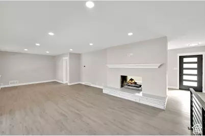 4230 S 2700 E, Holladay, UT 84124 - Photo 10
