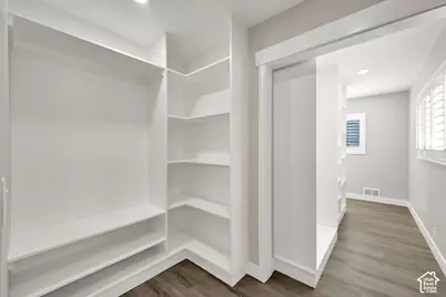 4230 S 2700 E, Holladay, UT 84124 - Photo 14