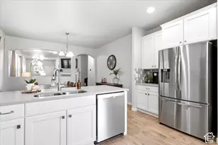 1105 W 250 N, Clearfield, UT 84015 - Photo 8