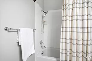 1105 W 250 N, Clearfield, UT 84015 - Photo 18