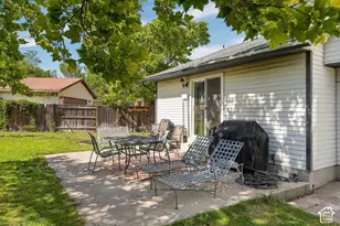 6928 S Lynaria Ct, West Jordan, UT 84081 - Photo 28