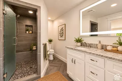 1380 E 330 S, Provo, UT 84606 - Photo 12