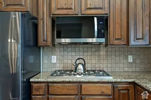 4371 W Iron Mountain Dr, South Jordan, UT 84009 - Photo 16