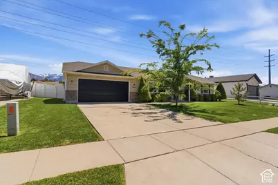 1297 S 925 W, Woods Cross, UT 84087 - Photo 2