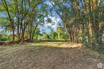 147 Center St, Clearfield, UT 84015 - Photo 10