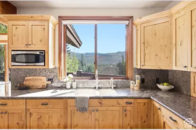 2555 Larkspur Dr #40, Park City, UT 84060 - Photo 16
