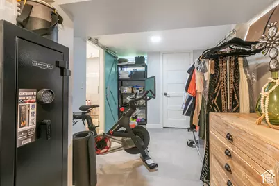 2308 S Wellington St E, Salt Lake City, UT 84106 - Photo 22