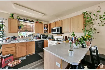 1617 W Prospect Cir, Salt Lake City, UT 84104 - Photo 4
