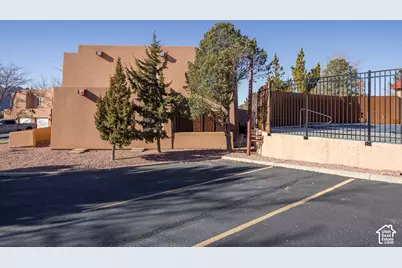3253 E Fairway Loop, Moab, UT 84532 - Photo 8