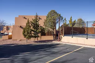 3253 E Fairway Loop, Moab, UT 84532 - Photo 8