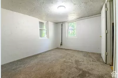 54 S 800 W, Salt Lake City, UT 84104 - Photo 18