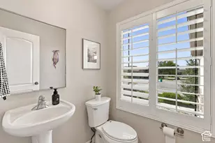 1541 W 975 S, Layton, UT 84041 - Photo 24