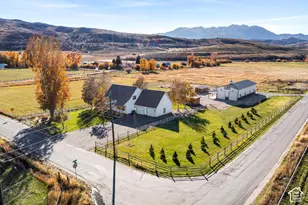 1341 S 8900 E, Huntsville, UT 84317 - Photo 26