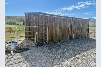 1341 S 8900 E, Huntsville, UT 84317 - Photo 44