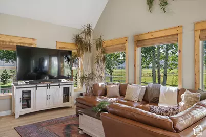 1341 S 8900 E, Huntsville, UT 84317 - Photo 6