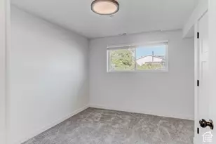 589 N Sir Patrick Dr W, Salt Lake City, UT 84116 - Photo 14