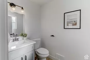 589 N Sir Patrick Dr W, Salt Lake City, UT 84116 - Photo 10