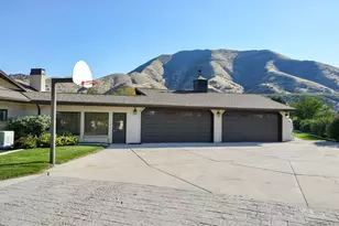 910 N 1600 E, Mapleton, UT 84664 - Photo 70