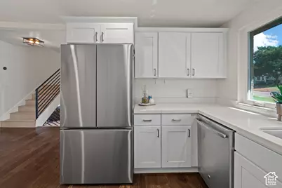 4284 S Vallejo Dr E, Holladay, UT 84117 - Photo 8