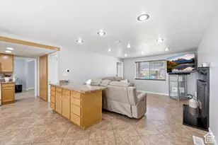 448 E Bridlewood Dr S, Millcreek, UT 84107 - Photo 10