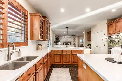2142 W Whisper Wood Dr N, Lehi, UT 84043 - Photo 16