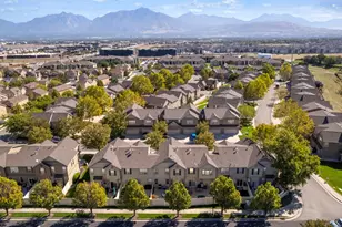 13498 S Leaf Wing Ln, Riverton, UT 84096 - Photo 10