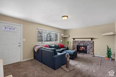 4024 W 6200 S, Kearns, UT 84118 - Photo 4