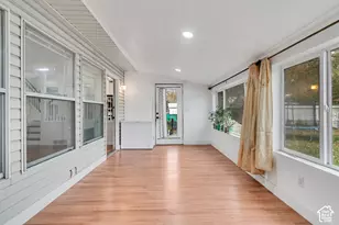 564 S 1000 W, Salt Lake City, UT 84104 - Photo 12
