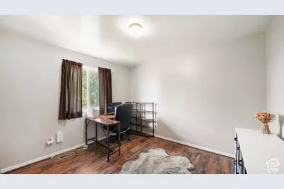 2096 S 1600 W, Woods Cross, UT 84087 - Photo 14