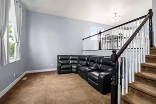 2096 S 1600 W, Woods Cross, UT 84087 - Photo 4