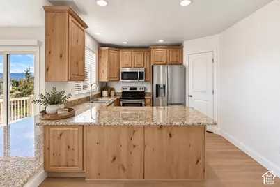 846 N Sapphire St, Morgan, UT 84050 - Photo 8