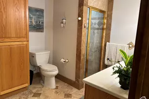 7555 S Michelle Way, Cottonwood Heights, UT 84093 - Photo 32