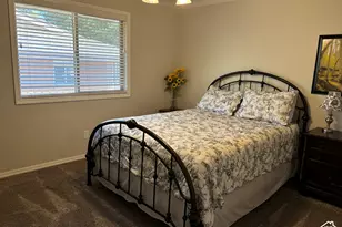7555 S Michelle Way, Cottonwood Heights, UT 84093 - Photo 14