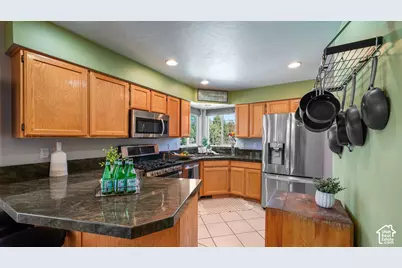 5882 S 150 W, Murray, UT 84107 - Photo 4
