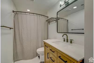 578 N 260 E, Vineyard, UT 84059 - Photo 14