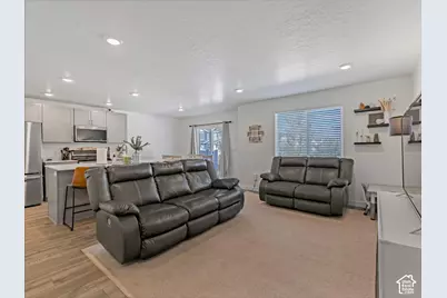 344 N Starboard Ln, Saratoga Springs, UT 84045 - Photo 6