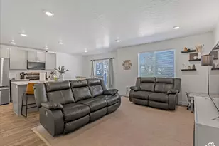 344 N Starboard Ln, Saratoga Springs, UT 84045 - Photo 6