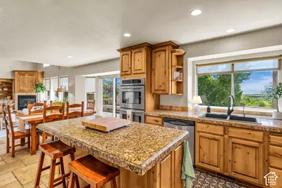 1062 E 1150 N, Pleasant Grove, UT 84062 - Photo 18
