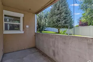 1276 E Rdg Mdw Ln, Cottonwood Heights, UT 84047 - Photo 18