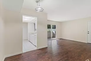 1276 E Rdg Mdw Ln, Cottonwood Heights, UT 84047 - Photo 6