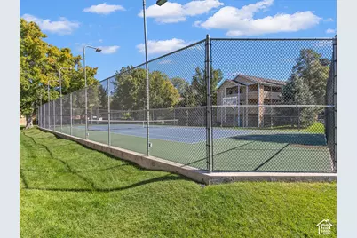 1276 E Ridge Meadow Ln #7T, Cottonwood Heights, UT 84047 - Photo 22
