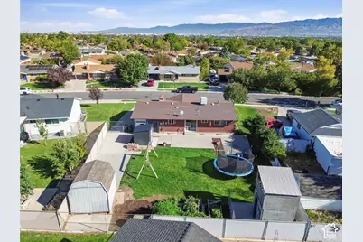 4665 W 4400 S, West Valley, UT 84120 - Photo 32