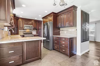 4665 W 4400 S, West Valley, UT 84120 - Photo 14